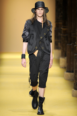 Ann Demeulemeester / - 2012